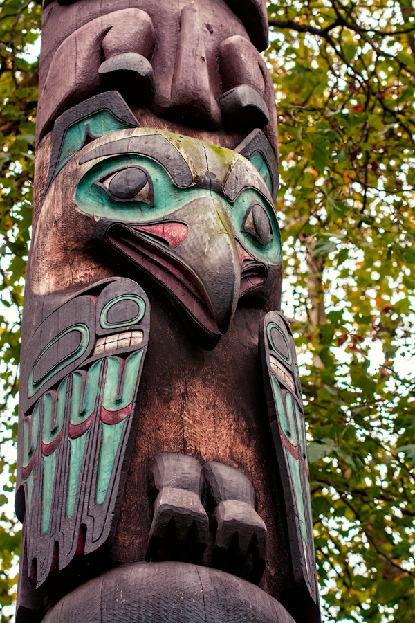 Owl wooden totem Seattle photo