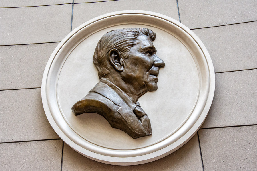 Ronald Reagan plaque photo