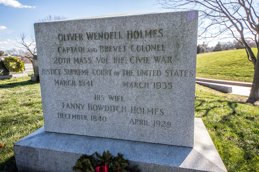 Oliver Wendell Holmes memorial photo