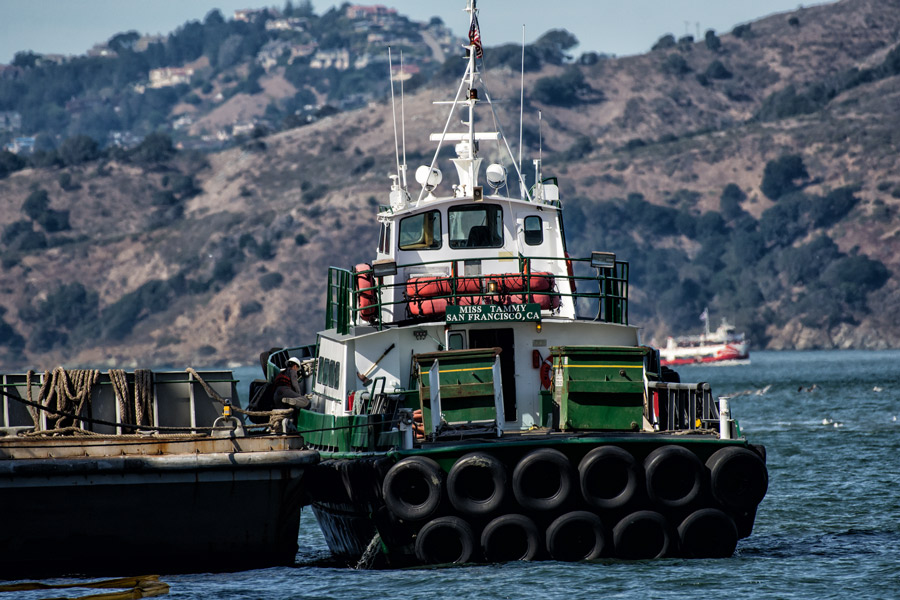 Miss Tammy tug boat San Francisco Fleet Week 2016 photo