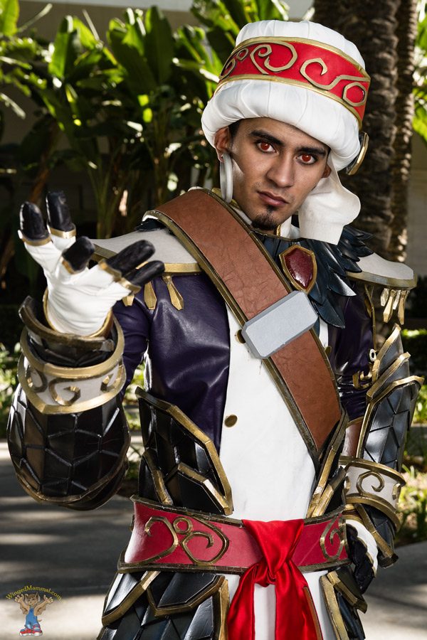 A picture of a Wrathion cosplay at BlizzCon 2015 taken by Batty!