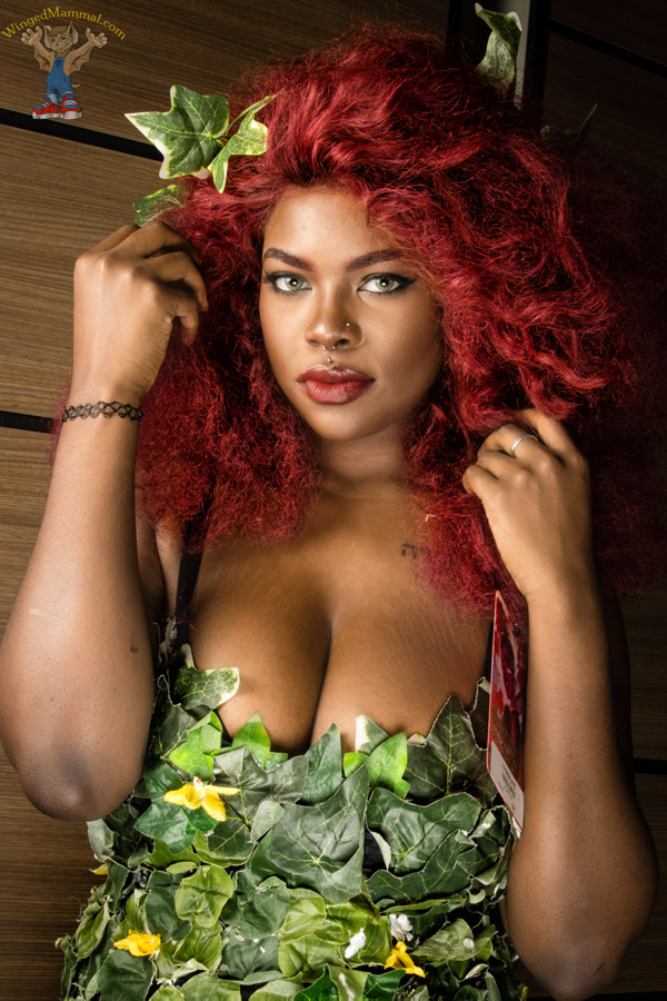 A picture of Poison Ivy cosplay at Dragon Con 2016 taken by Batty!