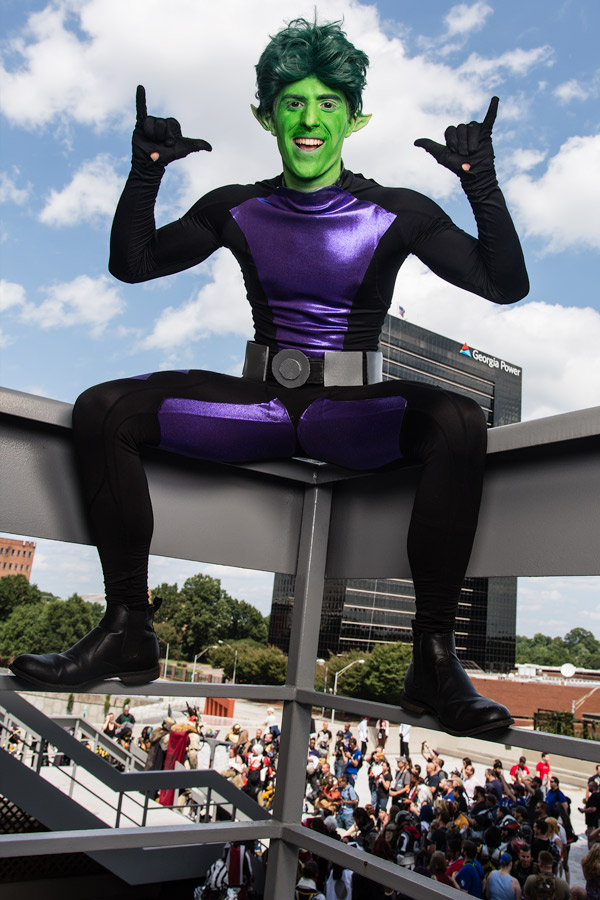 A picture of Beast Boy cosplay at Dragon Con 2017 taken by Batty!
